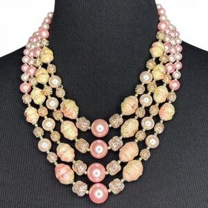 Vintage 50's pink multi layered strand bead Pink and Cream Pearl Necklace ✨